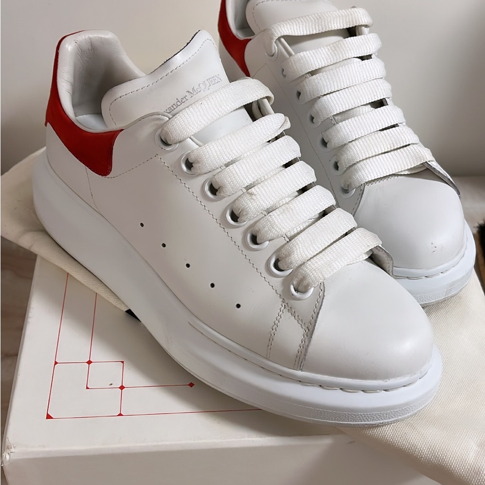 Alexander McQueen women oversized sneakers in lust red